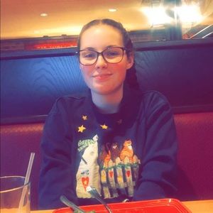 Meet your Posher, Carson